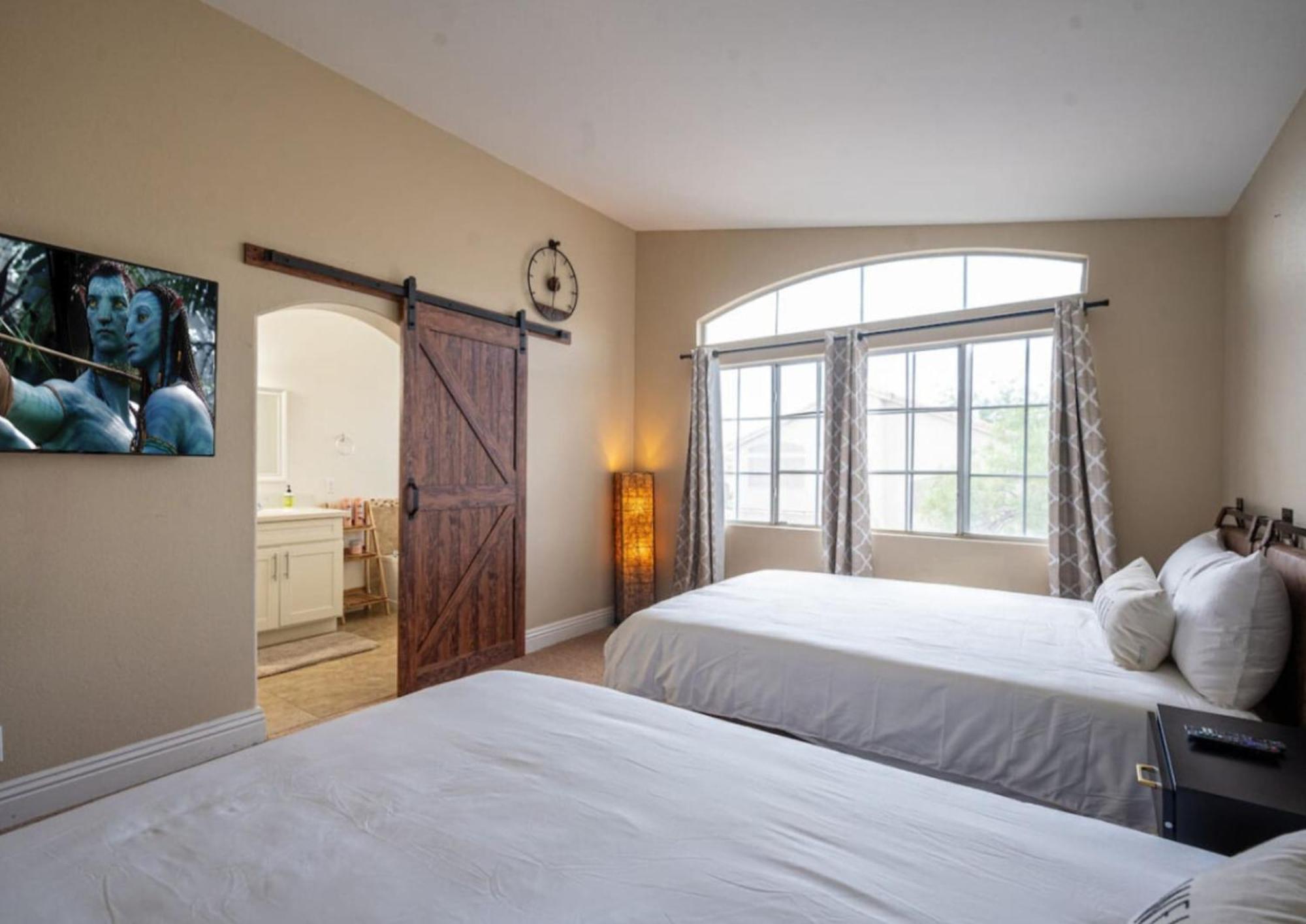 Zen - A Home Away From Home And In Heart Of Las Vegas Exterior photo